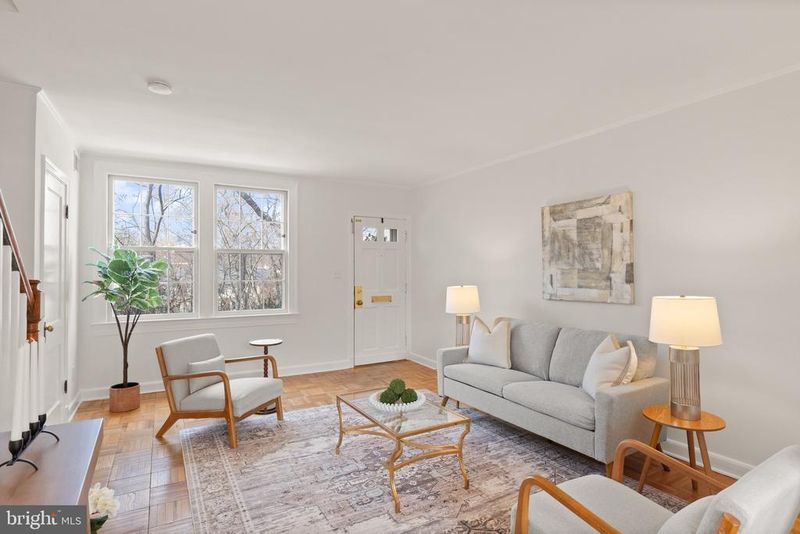 1510 S Edgewood St #541, Arlington, VA 22204