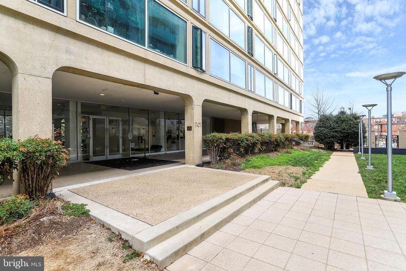 1101 3rd St SW #206, Washington, DC 20024