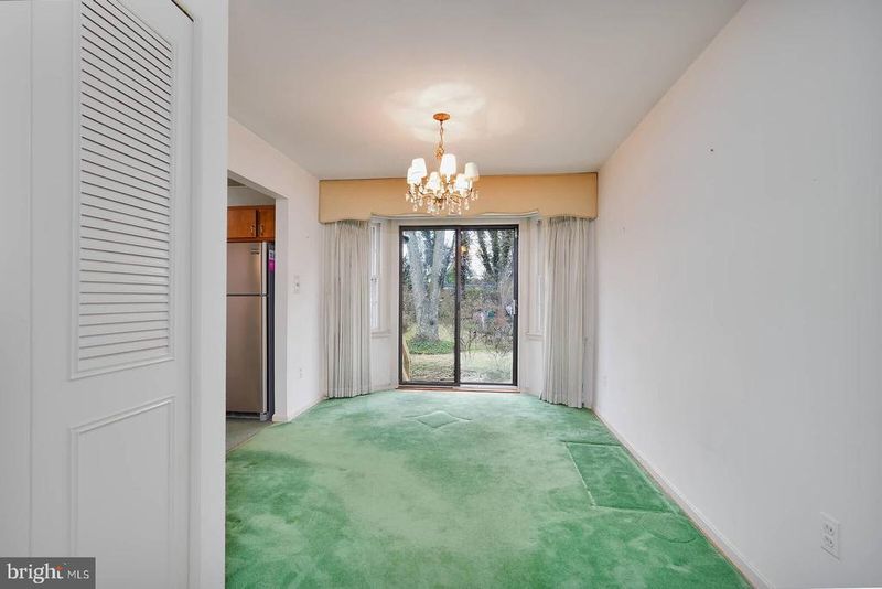 9403 Avenel Rd, Silver Spring, MD 20903
