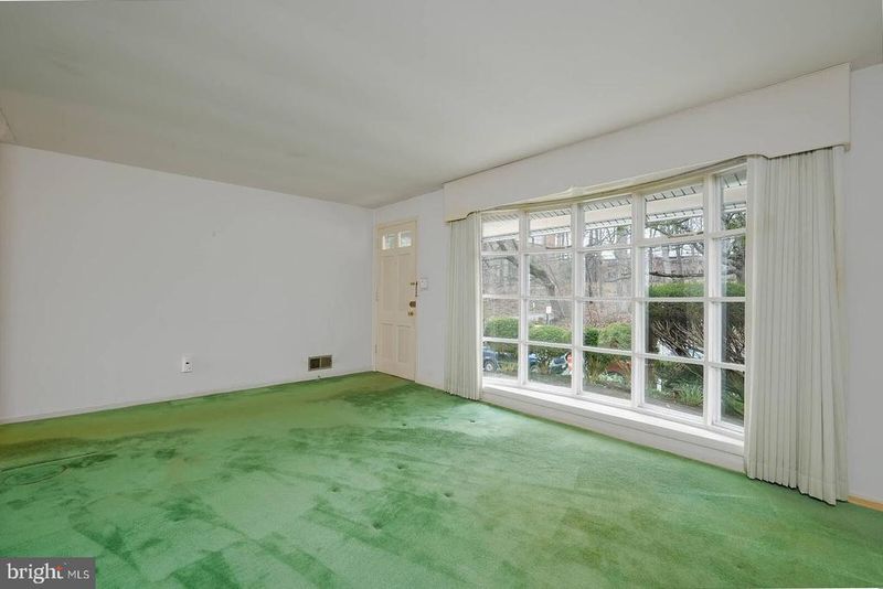 9403 Avenel Rd, Silver Spring, MD 20903
