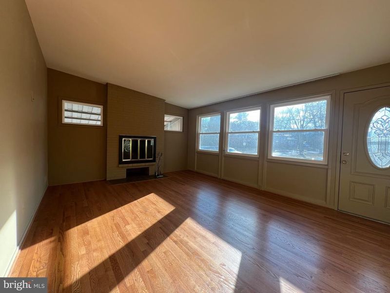 609 Marcia Ln, Rockville, MD 20851