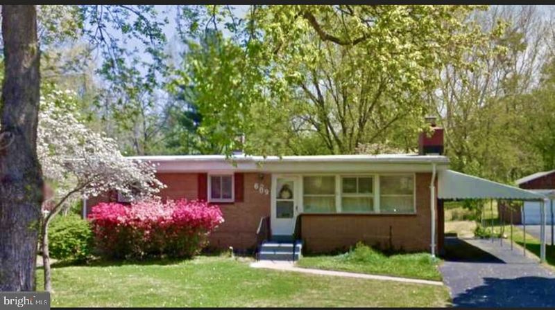 609 Marcia Ln, Rockville, MD 20851