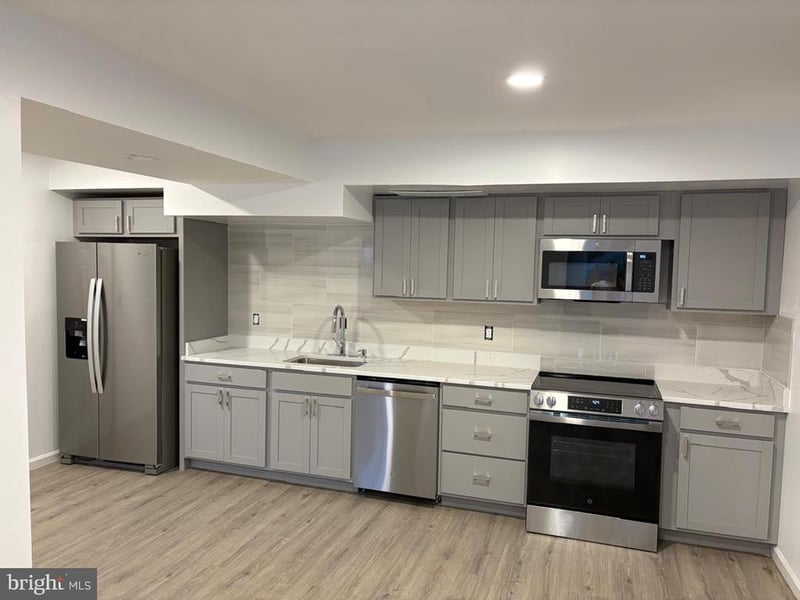 2016 Gatewood Pl, Silver Spring, MD 20903