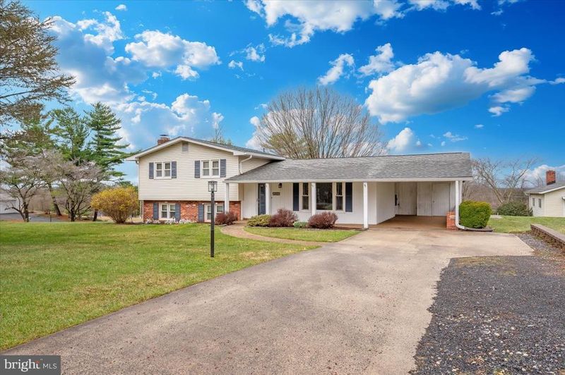 4984 Linganore View Dr, Monrovia, MD 21770