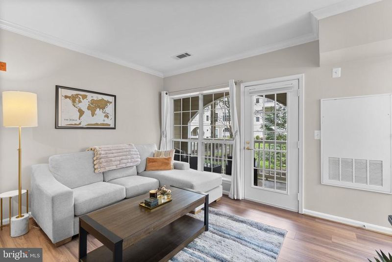 4561 Strutfield Ln #3101, Alexandria, VA 22311