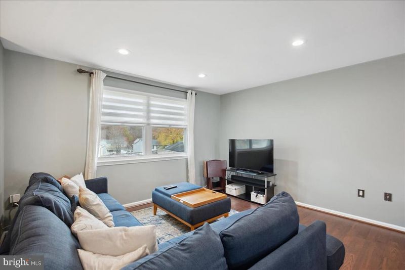 7600 Red Fox Ct, Clinton, MD 20735