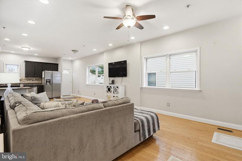 6371 Euclid Ave #A, Elkridge, MD 21075