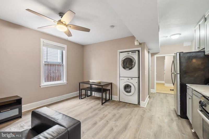 1526 V St SE #2, Washington, DC 20020
