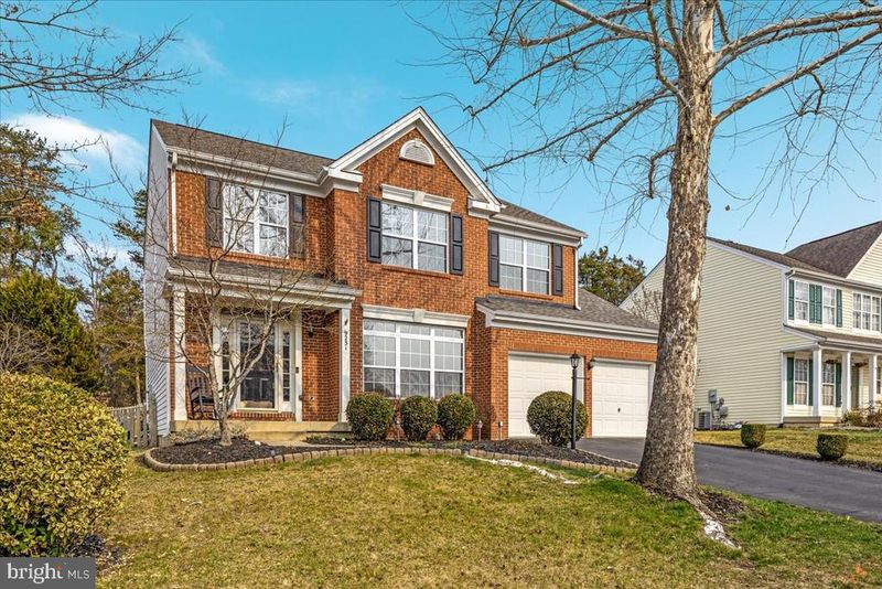 9231 Glen Meadow Ln, Bristow, VA 20136