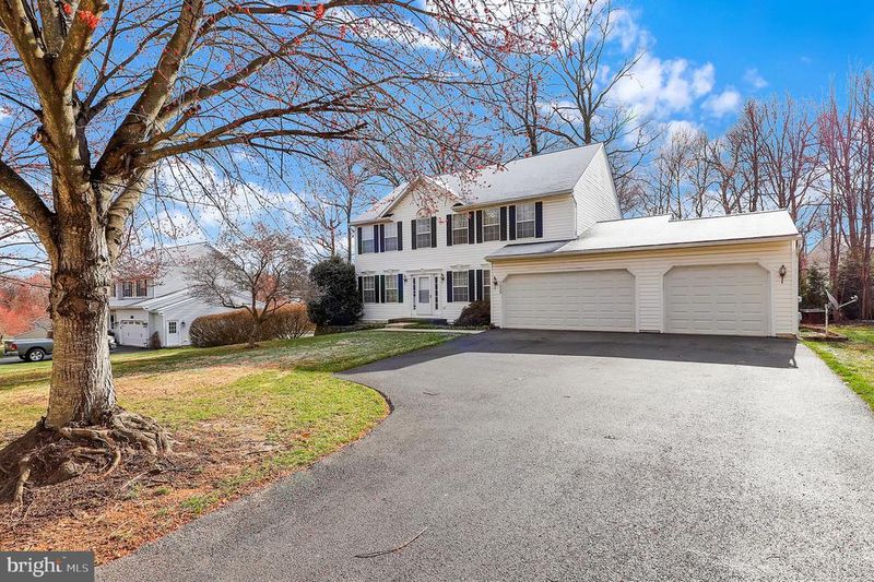 1229 Leafy Hl, Mount Airy, MD 21771