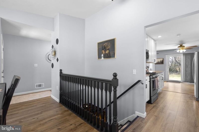 7963 Phirne Rd, Glen Burnie, MD 21061