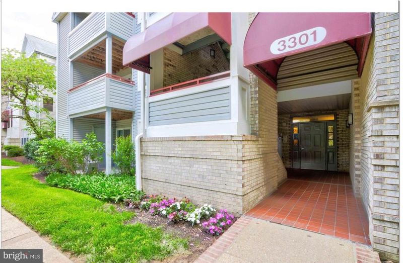 3301 Sir Thomas Dr #6-B-34, Silver Spring, MD 20904