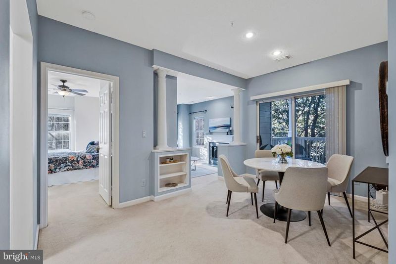 1720 Lake Shore Crest Dr #26, Reston, VA 20190