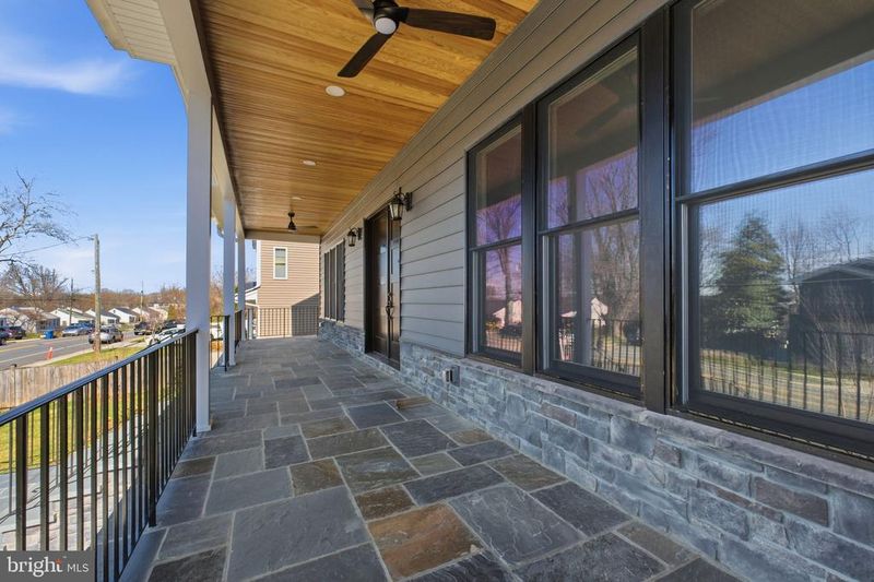 7631 Lisle Ave, Falls Church, VA 22043