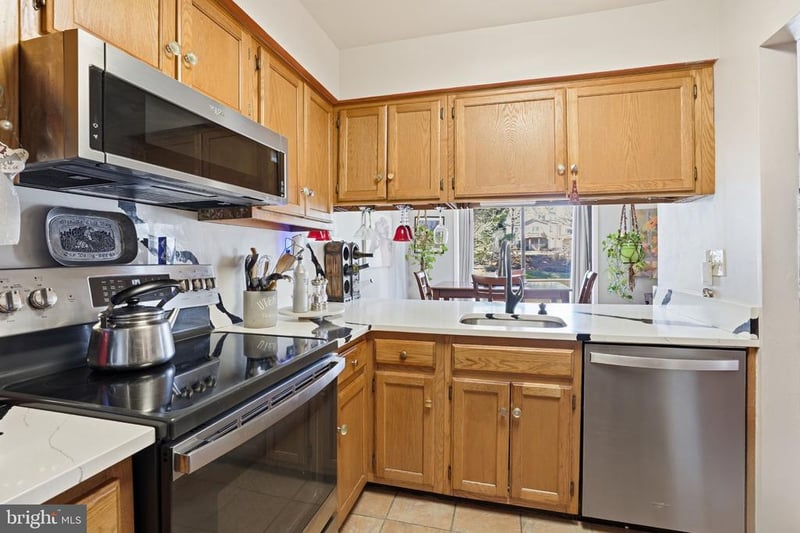 18753 Pier Point Pl, Montgomery Village, MD 20886