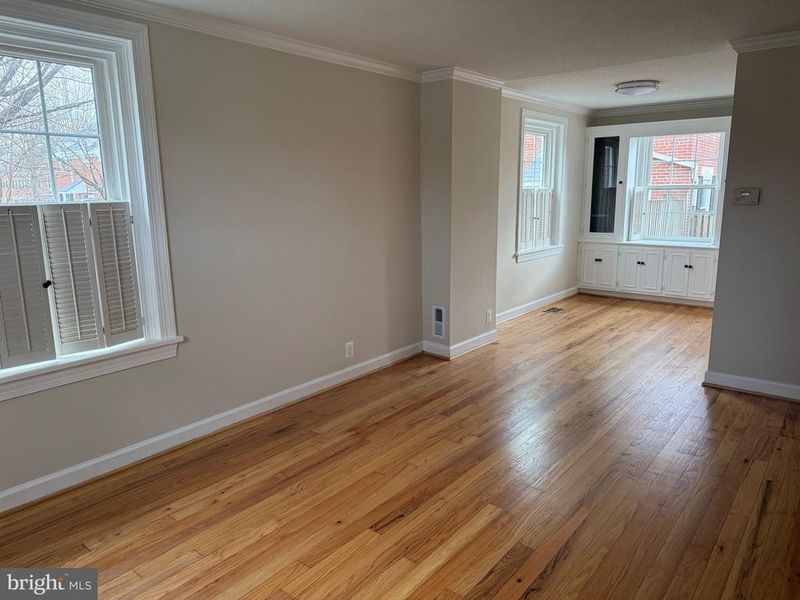 4412 34th St S, Arlington, VA 22206