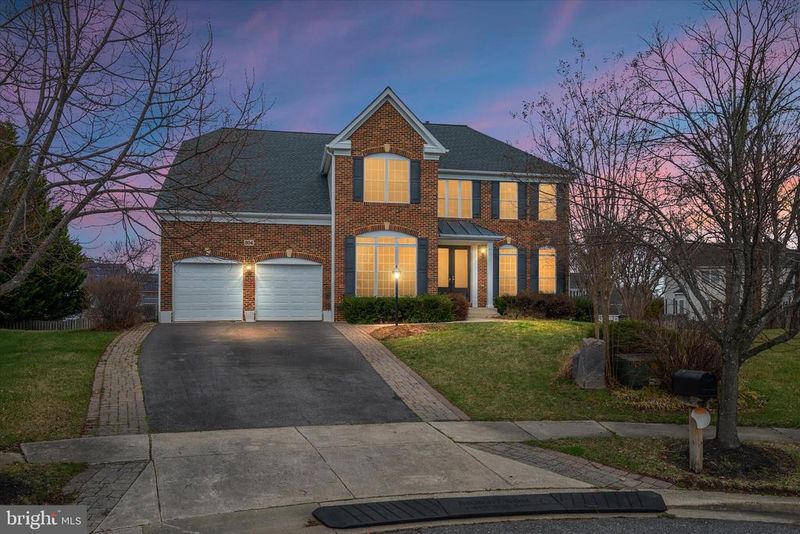 804 Colette Ct, Odenton, MD 21113