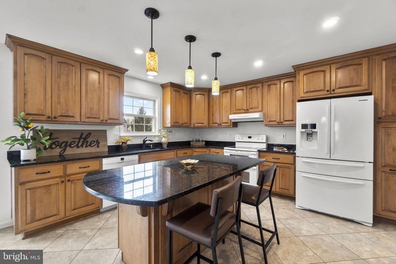 144 Crosstimber Way, Frederick, MD 21702