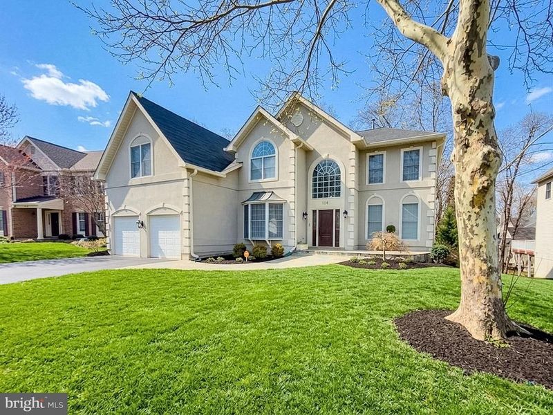 314 Alderwood Dr, Gaithersburg, MD 20878