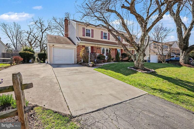 14921 Bauer Dr, Rockville, MD 20853