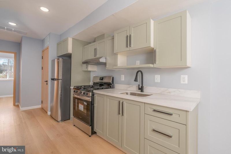 4936 Nash St NE #9, Washington, DC 20019