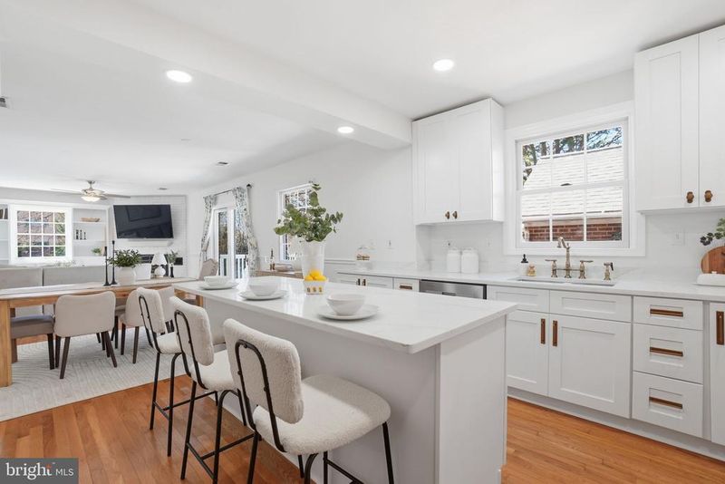 3524 Blair Rd, Falls Church, VA 22041