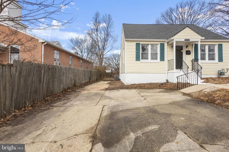 7012 Flagstaff St, Landover, MD 20785