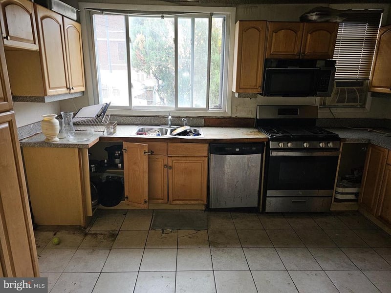 3809 10th St NW, Washington, DC 20011