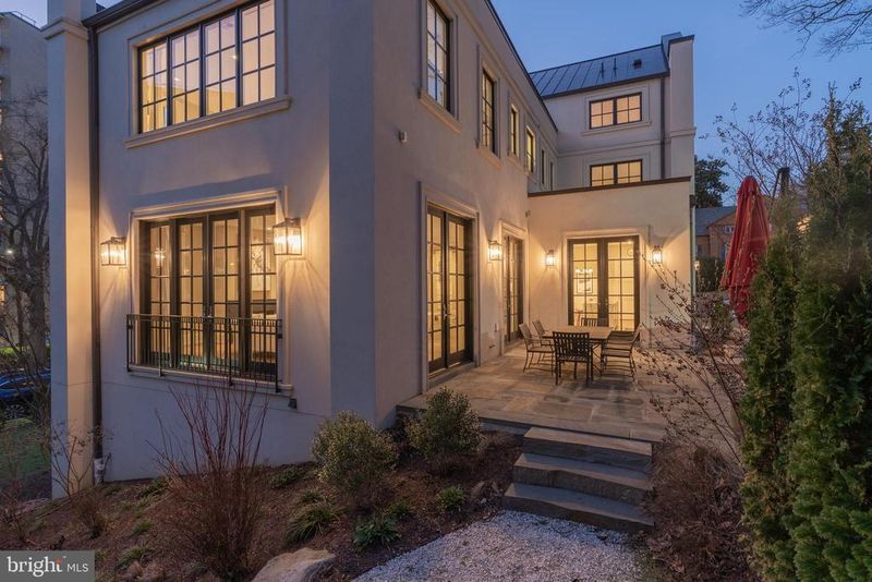 3128 Appleton St NW, Washington, DC 20008