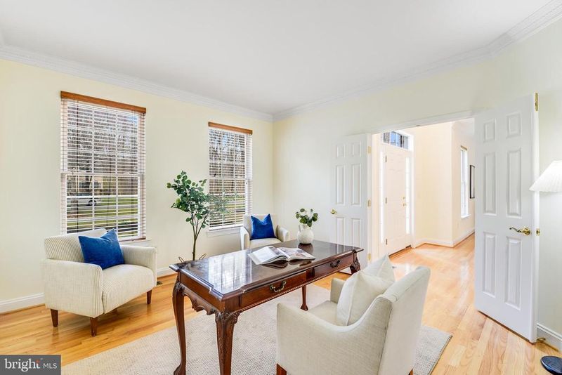 1175 Gumbottom Rd, Crownsville, MD 21032
