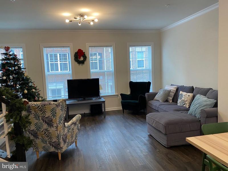 4761 Cherokee St, College Park, MD 20740