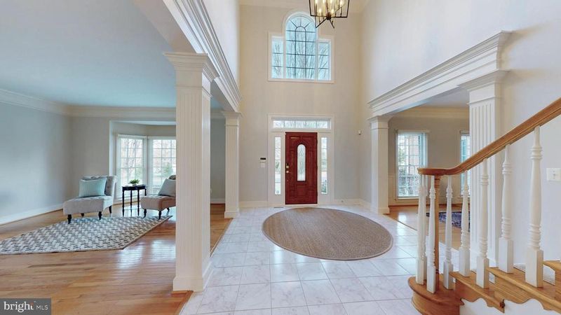 1096 Great Passage Blvd, Great Falls, VA 22066