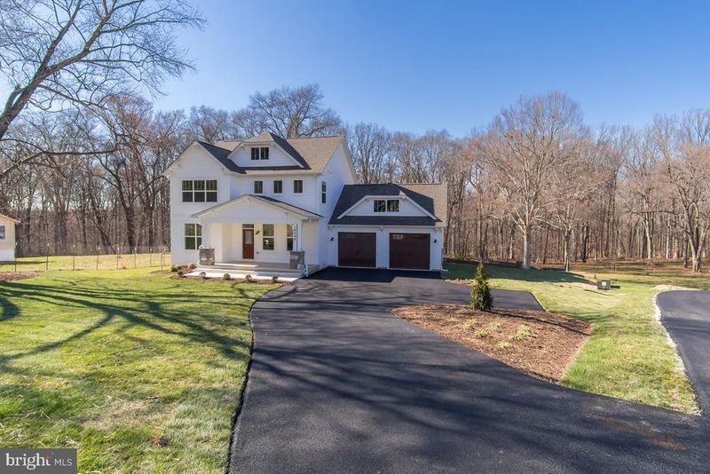 19538 Jerusalem Church Ter, Poolesville, MD 20837