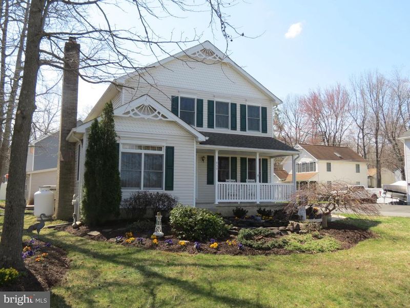 939 Main St, Deale, MD 20751