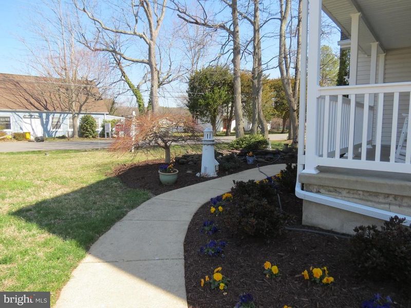 939 Main St, Deale, MD 20751