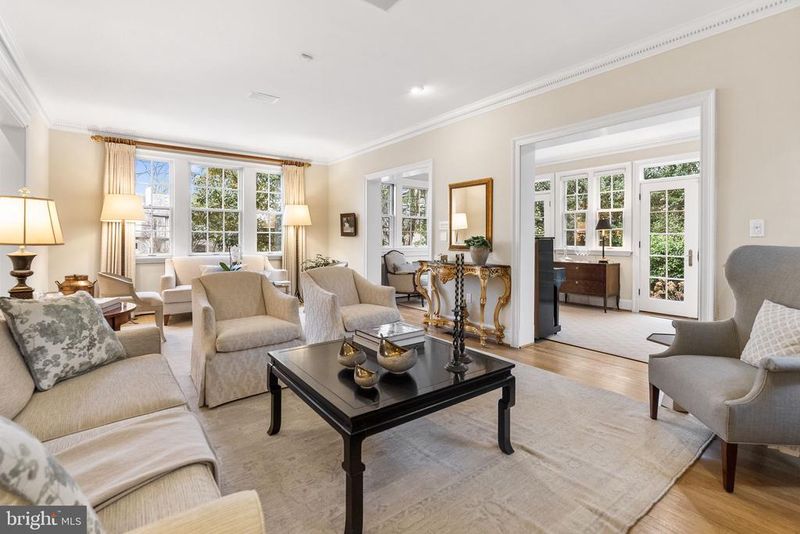 4545 Klingle St NW, Washington, DC 20016