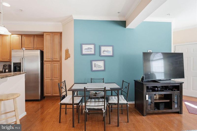 2623 Eastbourne Dr #285, Woodbridge, VA 22191