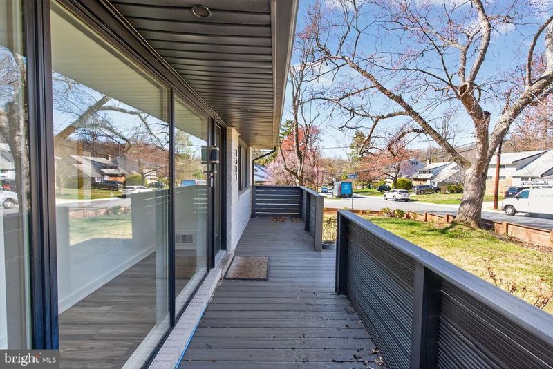 1501 Bradley Ave, Rockville, MD 20851