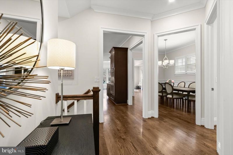 311 Grove Ave, Falls Church, VA 22046