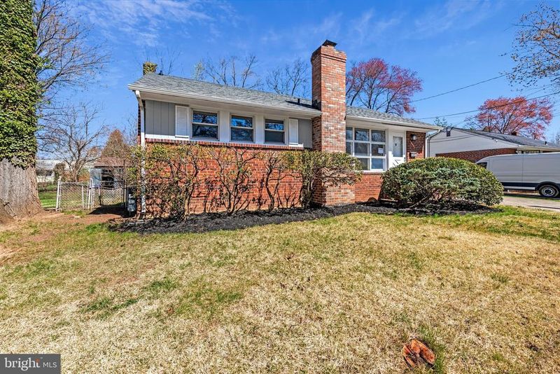 8124 Gavin St, Hyattsville, MD 20784