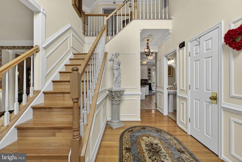 47435 Courtney Ln, Sterling, VA 20165