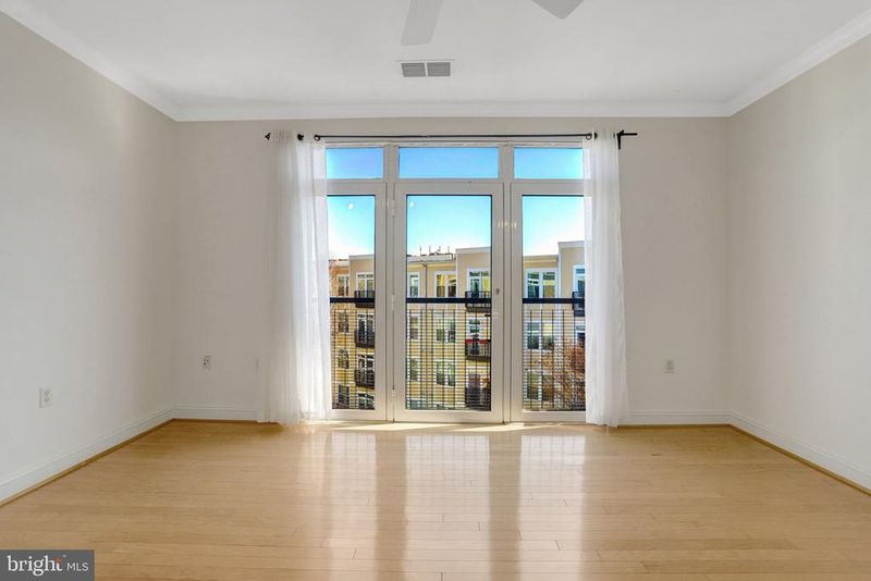 1391 Pennsylvania Ave SE #554, Washington, DC 20003