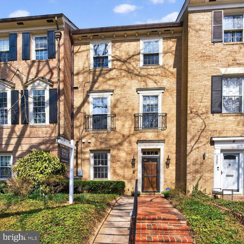 5309 Sherier Pl NW, Washington, DC 20016
