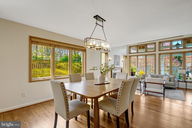 200 N Underwood St, Falls Church, VA 22046