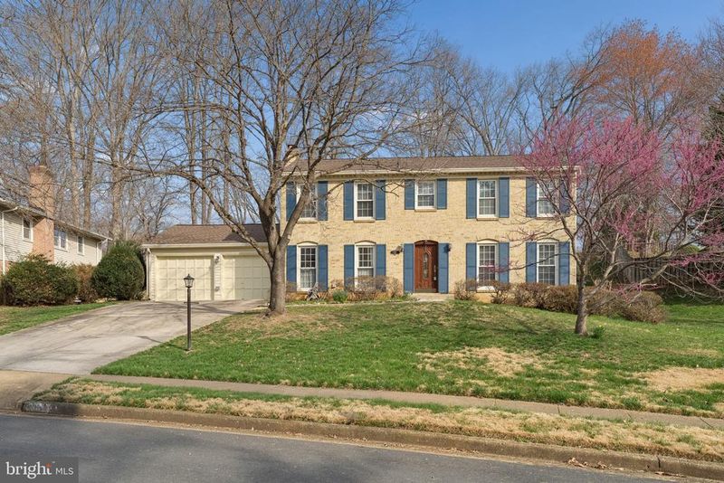 2302 Tanglevale Dr, Vienna, VA 22181