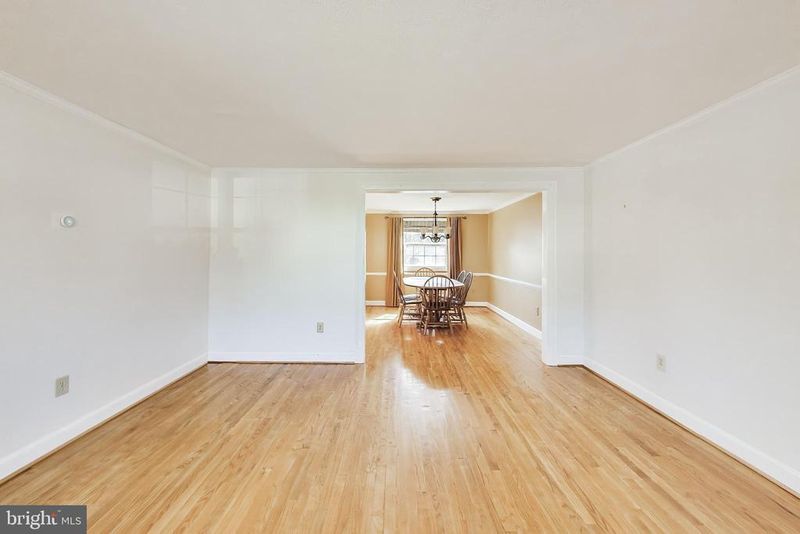 4408 Morningwood Dr, Olney, MD 20832