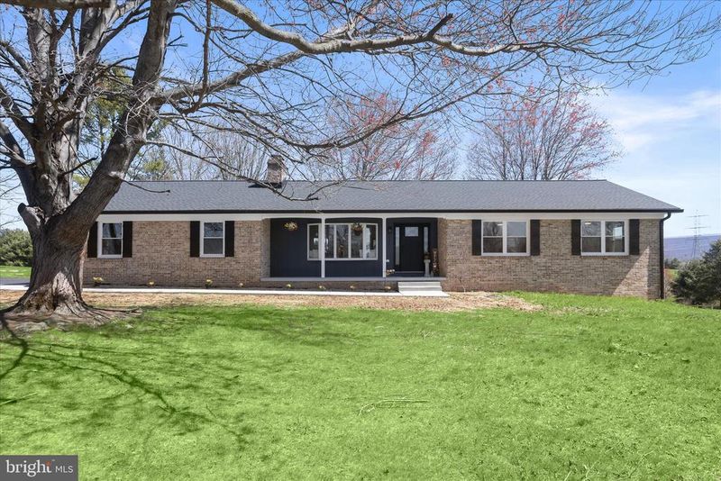 9079 Dawn Ct, Myersville, MD 21773