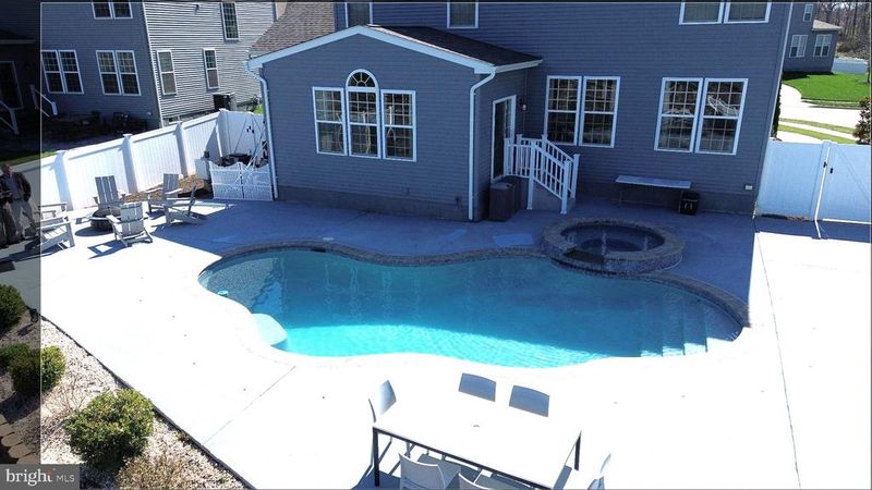 12304 Welford Manor Dr, Upper Marlboro, MD 20772