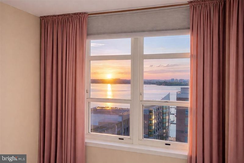 157 Fleet St #1011, National Harbor, MD 20745