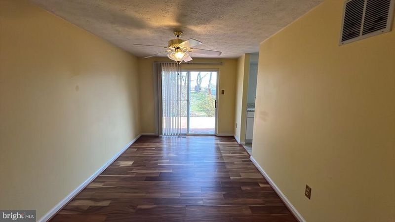 154 Stonegate Dr, Frederick, MD 21702